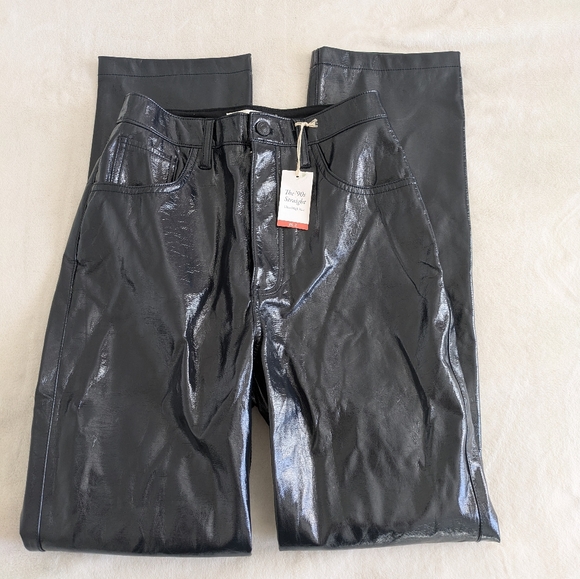 NWT Abercrombie & Fitch 90s Straight Ultra High Rise Vegan leather - Picture 2 of 3